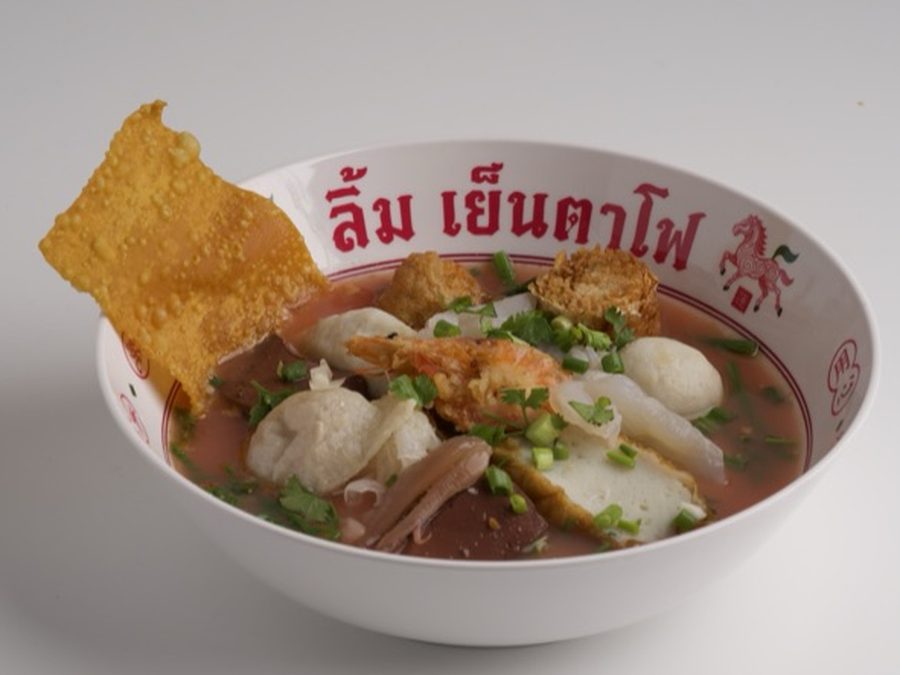 ทรงเครื่องแน่นๆ ลูกชิ้นปลาเยาวราช